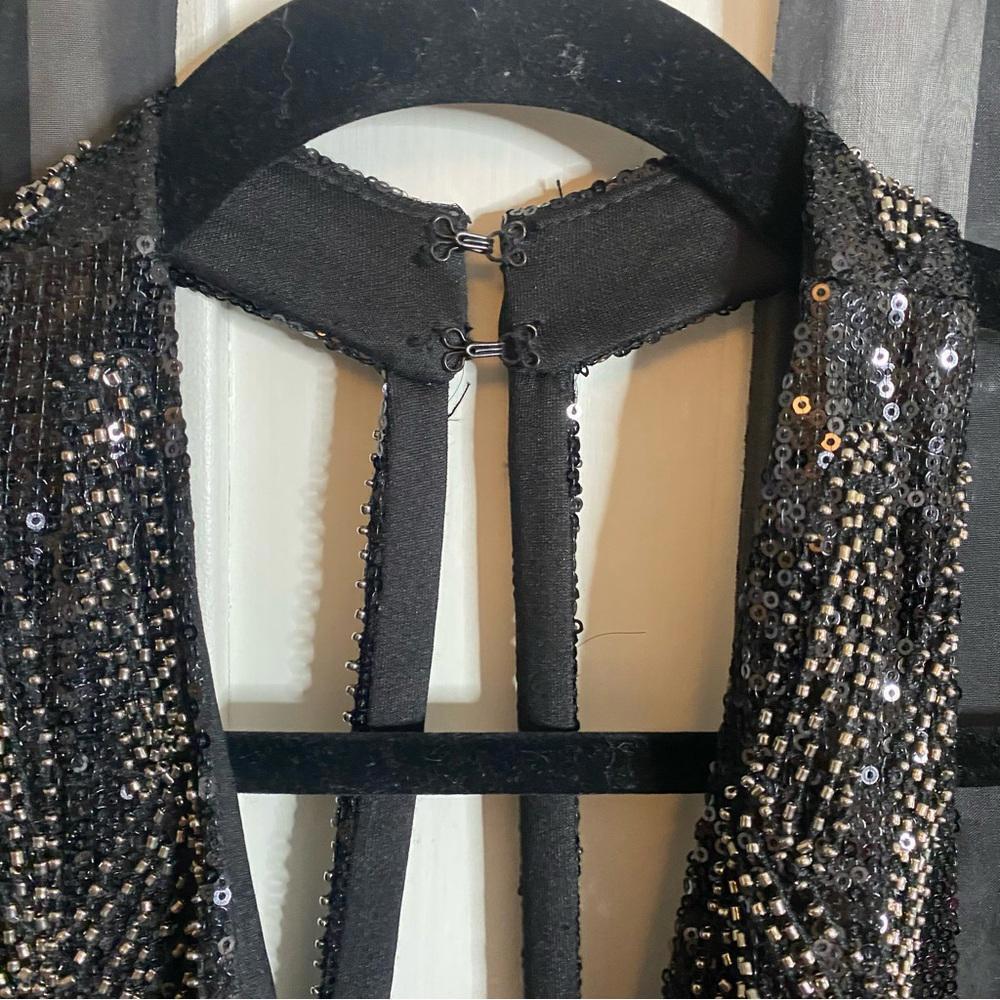 Beautiful Sequin and Bead Dress - Picture 2 of 6